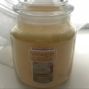 Yankee Candle: Vanilla Cupcake